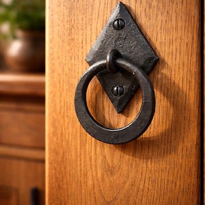 Handgesmeed ijzeren kastgreep – rustieke smid ladehendel