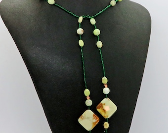 Lime Green Chrysoprase Emerald Green Seed Bead Lariat Necklace