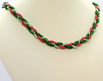 Brilliant Sparkling Red Green Silver Braided Glass Seed Bead Christmas Adjustable Necklace