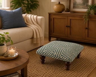 Handgefertigter Fußhocker Ottomane aus Wolle und Jute - Boho Chic Pouf für Wohnzimmer Deko