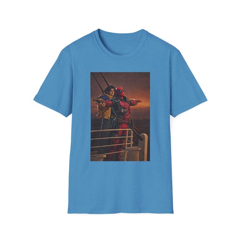 Camiseta de Deadpool y Wolverine con escena del Titanic de Marvel Rivals imagen 10