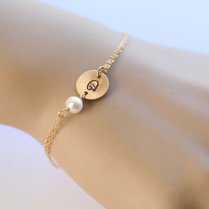 Personalized pearl bracelet,Gold Filled initial bracelet,Bridesmaid gifts,Wire wrapped Pearl bracelet,custom font monograms,daily jewelry