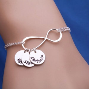 Personalized nameplate bracelet,Mother bracelet,infinity bracelet,Mother of the Bride gift,Mother of the Groom,Grandma gift,stamped name