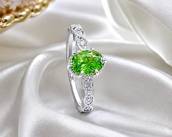 Green Oval Peridot Gemstone Engagement Ring, 925 Sterling Silver, Vintage Handmade Art Deco Promise Ring, August Birthstone Gift for Her.