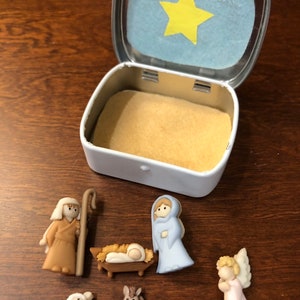 nativity set for kids- kid nativity set- mini nativity set- travel nativity set- nativity play set- stocking stuffer- toy nativity set
