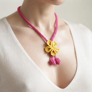 Crochet Flower Necklace Pattern PDF | Boho Lariat Crochet Tutorial | Digital Pattern with Video Guide | DIY Jewelry CRochet Pattern