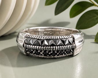 Sterling Silver Marcasite Ring Band - Stackable Statement Ring - Size 8.25 - Vintage/Pre-owned