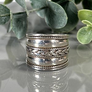 Large Sterling Silver Cigar Band Ring- Rope/Braided Design Details- Pre-Owned - Size 8.75