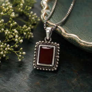 Rectangle Smooth Carnelian Gemstone Sterling Silver Pendant- Vintage/Pre-Owned