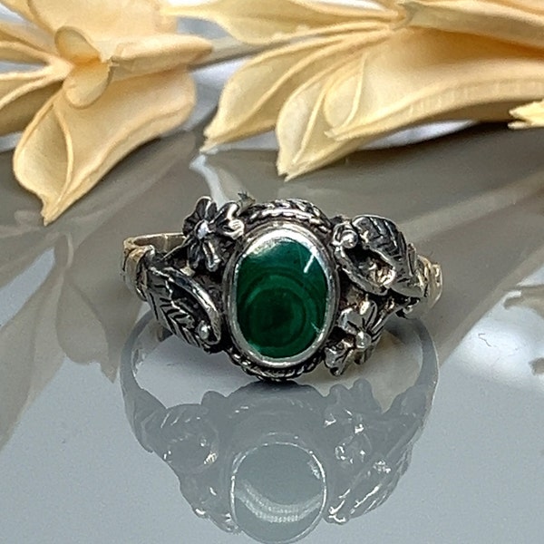 Malachite Gemstone Sterling Silver Ring - Oval Green Stone and Floral Ring - Size 7.75