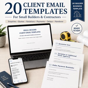 Op de afbeelding: Een digitaal productset met 20 klant-e-mailtemplates voor kleine bouwers en aannemers. Het scherm toont een laptop en smartphone met tekst waaronder Enquiries, Quotes, Variations, Payments, Delays en Handover.