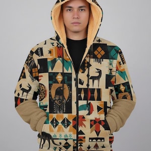 Pode incluir: Casaco com capuz bege com zíper e padrão geométrico em preto, verde-azulado, vermelho e laranja. O capuz e o forro interior são de cor bege claro. As mangas são de cor bege lisa. O casaco tem um zíper completo e dois bolsos frontais.