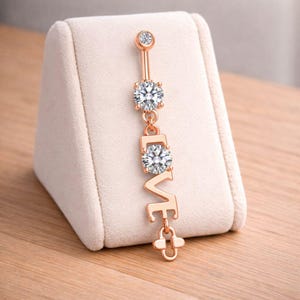 Anneau de nombril LOVE - Cadeau romantique de bijoux de nombril pendants en cristal