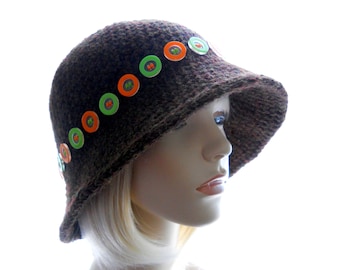 The Boutons Cloche Hat Crochet Pattern