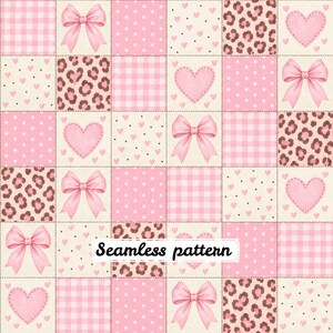 Puede incluir: Un patrón sin costuras que presenta una cuadrícula de azulejos cuadrados en tonos rosa, blanco y marrón. El diseño incluye motivos repetitivos de lazos rosas, corazones rosas, lunares blancos, cuadros vichy rosas y estampado de leopardo.