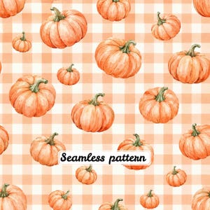 Pode incluir: Um padrão contínuo com ilustrações em aguarela de abóboras cor de laranja de vários tamanhos sobre um fundo axadrezado em cor de laranja claro e branco. O texto Seamless pattern está impresso a preto no centro da imagem.