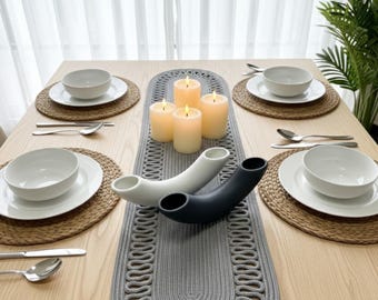 Chemin de table contemporain en jute 30 x 80 - Repas raffiné
