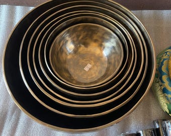 Handmade Tibetan Singing Bowl Set - Professionally Tuned 7 Chakra Bowls For Sound Healing, Meditation