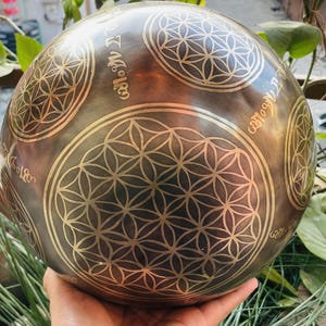 flower of life carving singing bowl
yoga meditation bowl
sound therapy bowl
chakra balancing bowl
mindfulness singing bowl