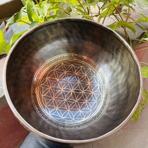 meditation singing bowl
yoga singing bowl
chakra healing singing bowl
therapy singing bowl