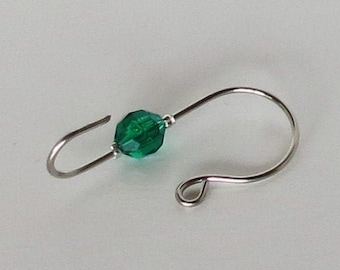 Christmas Ornament Hangers / Hooks – Silver Wire w/ Green Transparent Plastic Faceted Bead- Set of 6 = 1QTY