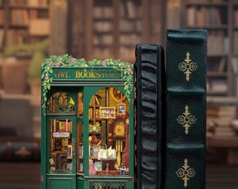DIY Owl Bookstore Book Nook Kit – DIY Miniature Library Scene, 3D Wooden Puzzle Bookshelf Decor Gift for Book Lovers Valentine Gift