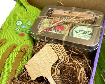 Mother's Day Gift for Gardeners / Gardening Gift Basket / Garden Gloves / Garden Stakes / Gardeners Kit