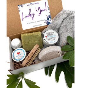 Mother's Day Luxury Spa Pedicure Gift / Spa Gift for Women and Men, Self Care Pampering Gift image 7