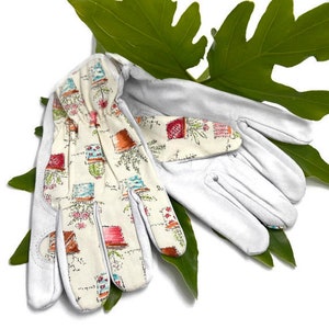 Mother's Day Gift for Gardeners / Gardening Gift Basket / Garden Gloves / Garden Stakes / Gardeners Kit image 3