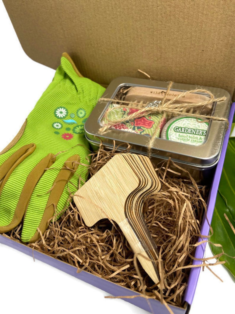 Mother's Day Gift for Gardeners / Gardening Gift Basket / Garden Gloves / Garden Stakes / Gardeners Kit image 1