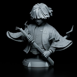 Puede incluir: Busto gris de un personaje de anime con pelo amarillo puntiagudo y expresión seria. La figura sostiene una espada con ambas manos. El personaje lleva una chaqueta texturizada con detalles de rayos.