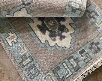 ヴィンテージトルコ製ウシャク絨毯、手織りウールラグ、ブルーベージュのトライバルラグ、ニュートラルなファームハウスボヘミアンカーペットランナー サイズ 3x8 3x10 3x12 3x15