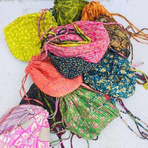 Wholesale Lot Quilted Silk Potli Bags, Silk Saree Pouches Bulk, Indian Vintage Silk Drawstring Bags, Wedding Favor Bags, Boho Makeup Pouch