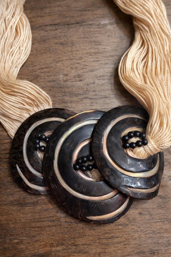 Abalone Shell Statement Necklace/ Artisan Ocean- … - image 4