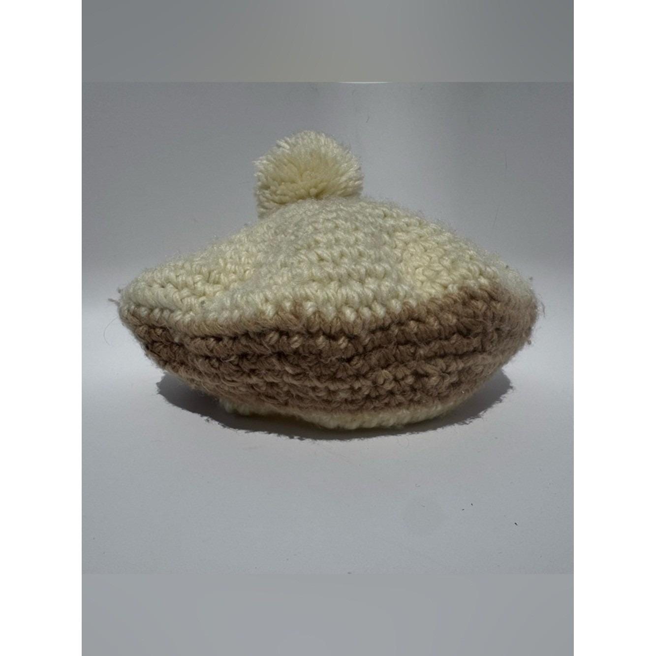 70s Pom Pom Beret - Etsy Canada display picture 3