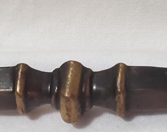 Vintage Made in Canada Brass Drawer Pull (Model CH1376) – Two-Tone Antiqued Spindle Hardware