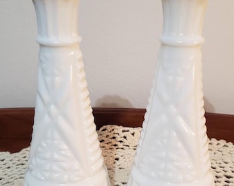 Vintage Anchor Hocking Milk Glass Bud Vases | Pair of "Stars and Bars" Pattern | Mid-Century White Scalloped Edge Vases