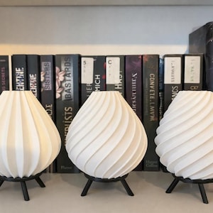 SanGlow – Modulaire LED-theelichtlamp / decoratieve 3D-geprinte tafellamp met warmwitte flikkerende LED, ca. 13 cm hoog, voor gebruik binnenshuis.
