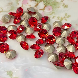Lt. Siam 29ss 6mm crystal chatons