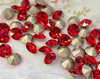 Lt. Siam 29ss 6mm crystal chatons