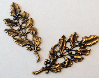 Holly leaves   brass ox 2 pieces