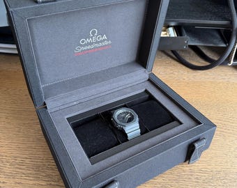 Wkładka do pudełka Omega Speedmaster | Wyściełane filcem miejsce na 3 zegarki