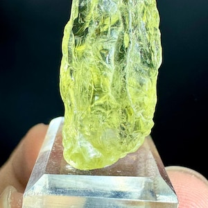 Gemmy Heliodorkristall – naturligt gult beryllprov, Nigeria