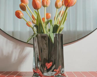 Chrome Ceramic Flower Vase – Modern Silver Ruffled Vase, Elegant Centerpiece for Flowers, Artistic Decorative Home Decor