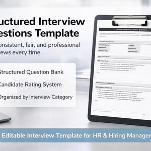Puede incluir: Un portapapeles negro con una plantilla de preguntas de entrevista estructuradas. La plantilla incluye secciones para la información del candidato y las preguntas de la entrevista. También se ve un portátil y el texto "Plantilla de preguntas de entrevista estructuradas".