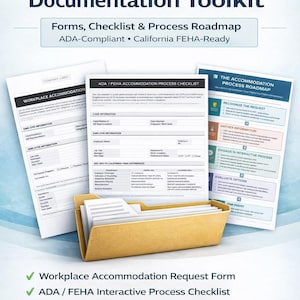 Puede incluir: Un kit de herramientas de documentación de adaptación de la ADA con formularios, listas de verificación y una hoja de ruta del proceso. La imagen muestra una carpeta de archivos con documentos.