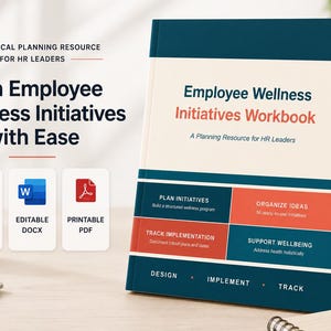 Puede incluir: Un libro de trabajo titulado "Employee Wellness Initiatives Workbook" con una cubierta turquesa y blanca. El libro está sobre un escritorio de madera con un portátil y una taza. El texto dice "Planifique las iniciativas de bienestar de los empleados con facilidad."