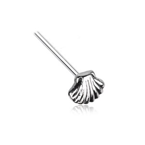 Puede incluir: Anillo de nariz plateado con diseño de concha. El anillo está hecho de acero quirúrgico y es de calibre 20.