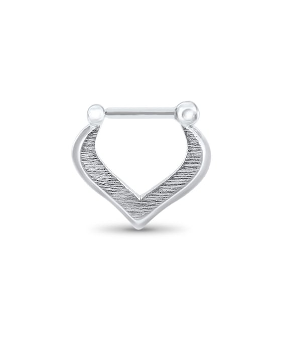316L Surgical Steel Dainty Heart Textured Design Hinged Clicker Hoop 316L Surgical Steel Dainty Heart Textured Design Hinged Clicker Hoop