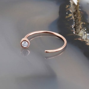 14K Solid Rose Gold Nase Jewerly, Open Nose Hoop, Half Hoop, Nasenring. Lünette CZ. 5/16" 22G, 20G, 18G